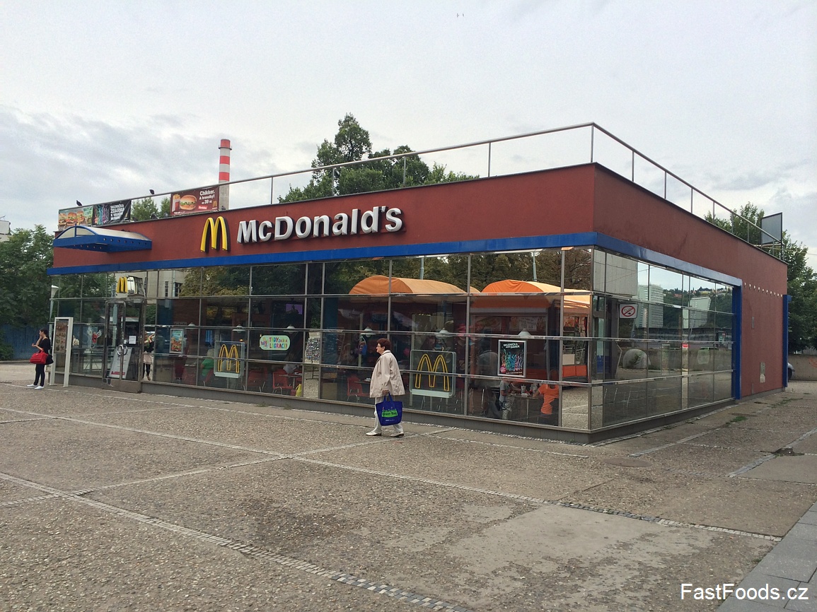 mcdonalds nadrazi holesovice fastfoods.cz