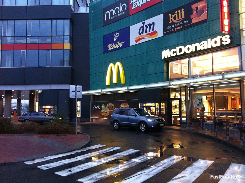 McDonalds Galerie Butovice